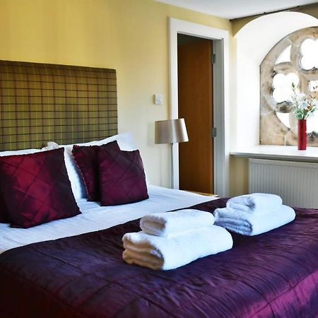The Ross 2 Bedroom Apartment In Historic Abbey Форт Аугустус Екстериор снимка