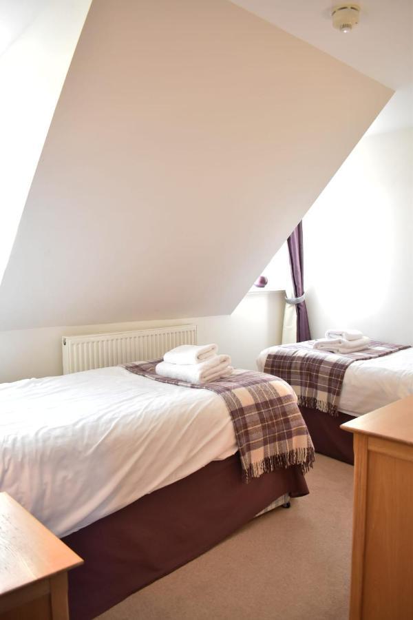 The Ross 2 Bedroom Apartment In Historic Abbey Форт Аугустус Екстериор снимка